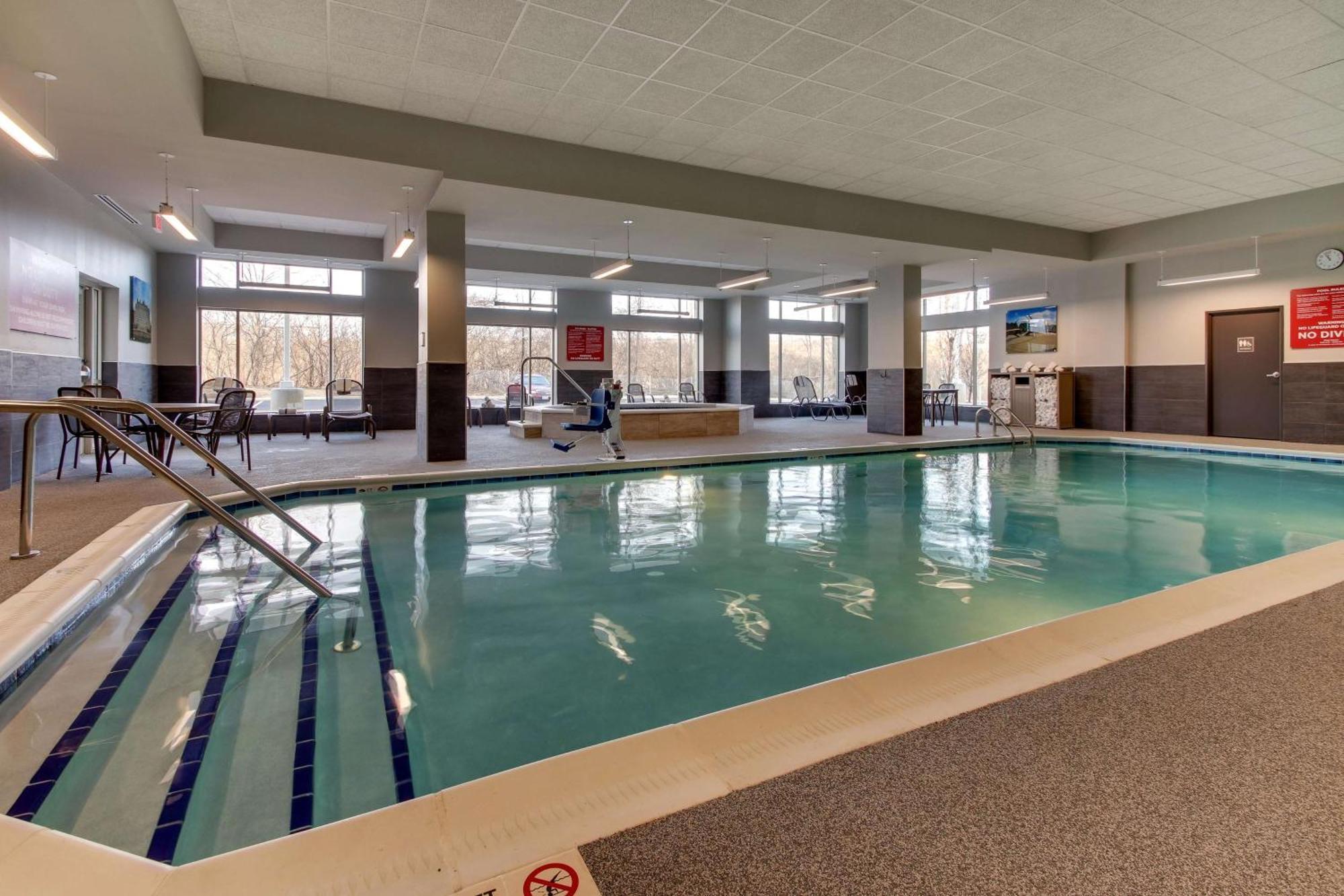 Drury Inn & Suites Columbus Polaris Ngoại thất bức ảnh