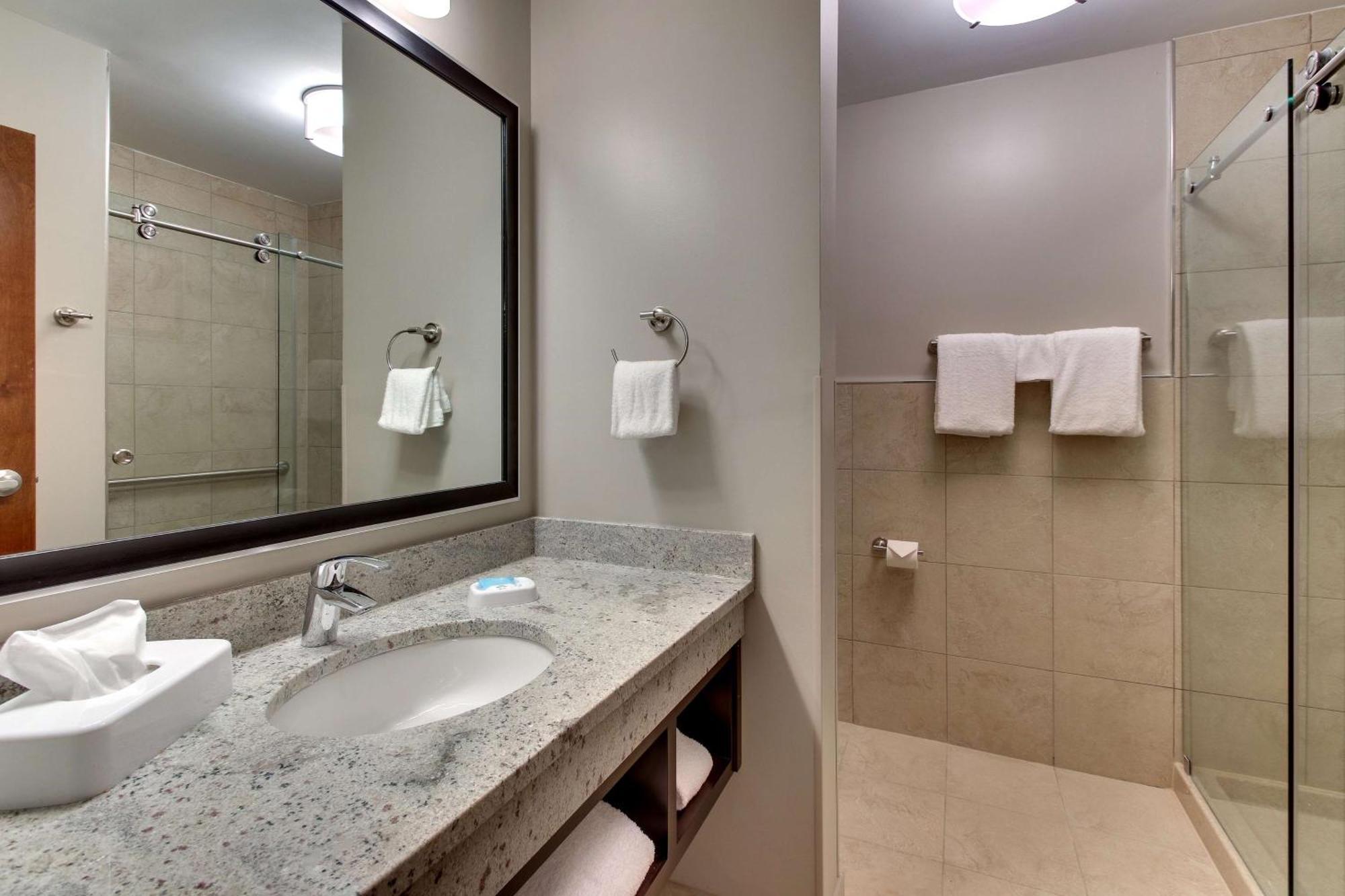 Drury Inn & Suites Columbus Polaris Ngoại thất bức ảnh