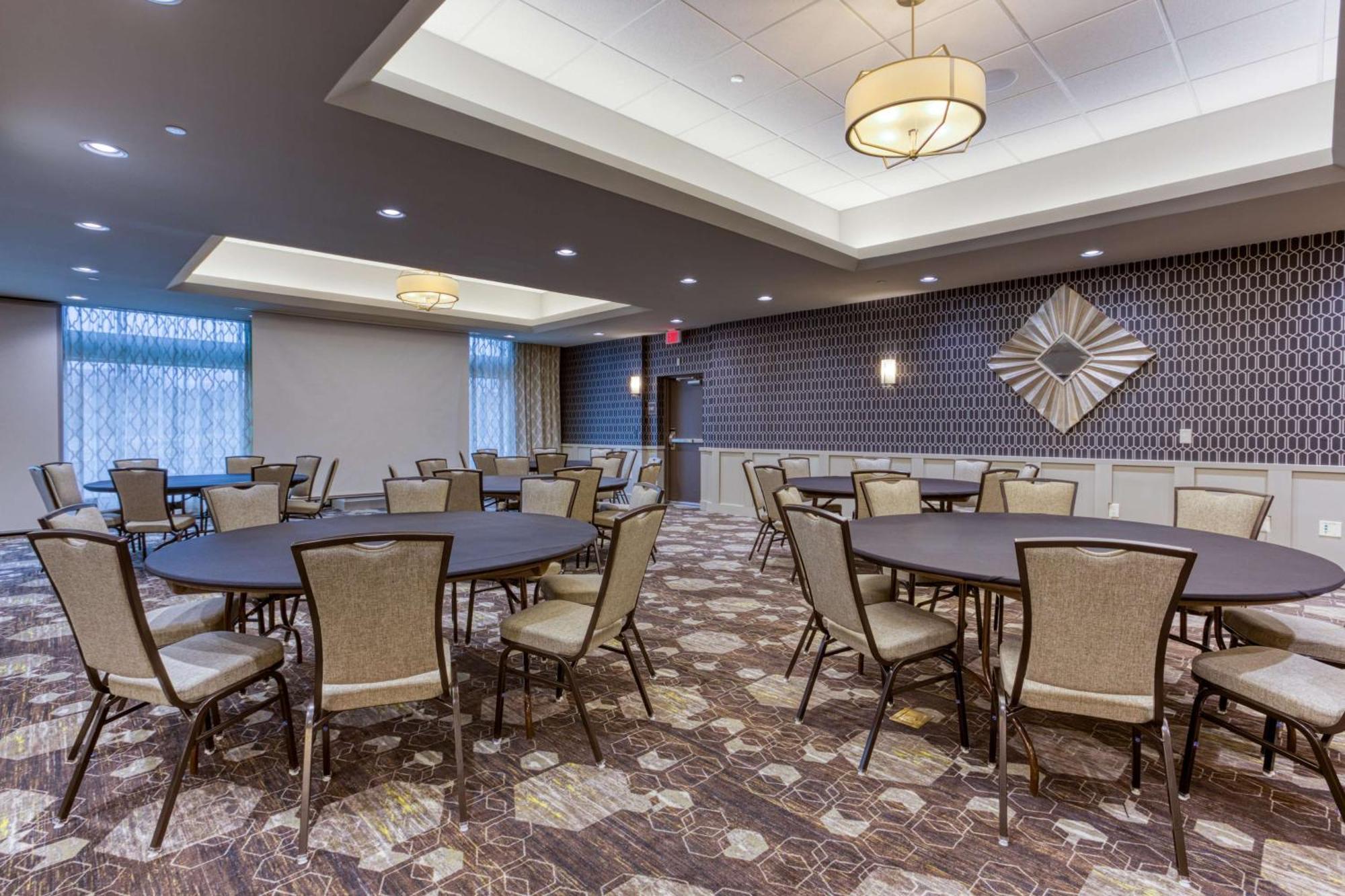 Drury Inn & Suites Columbus Polaris Ngoại thất bức ảnh