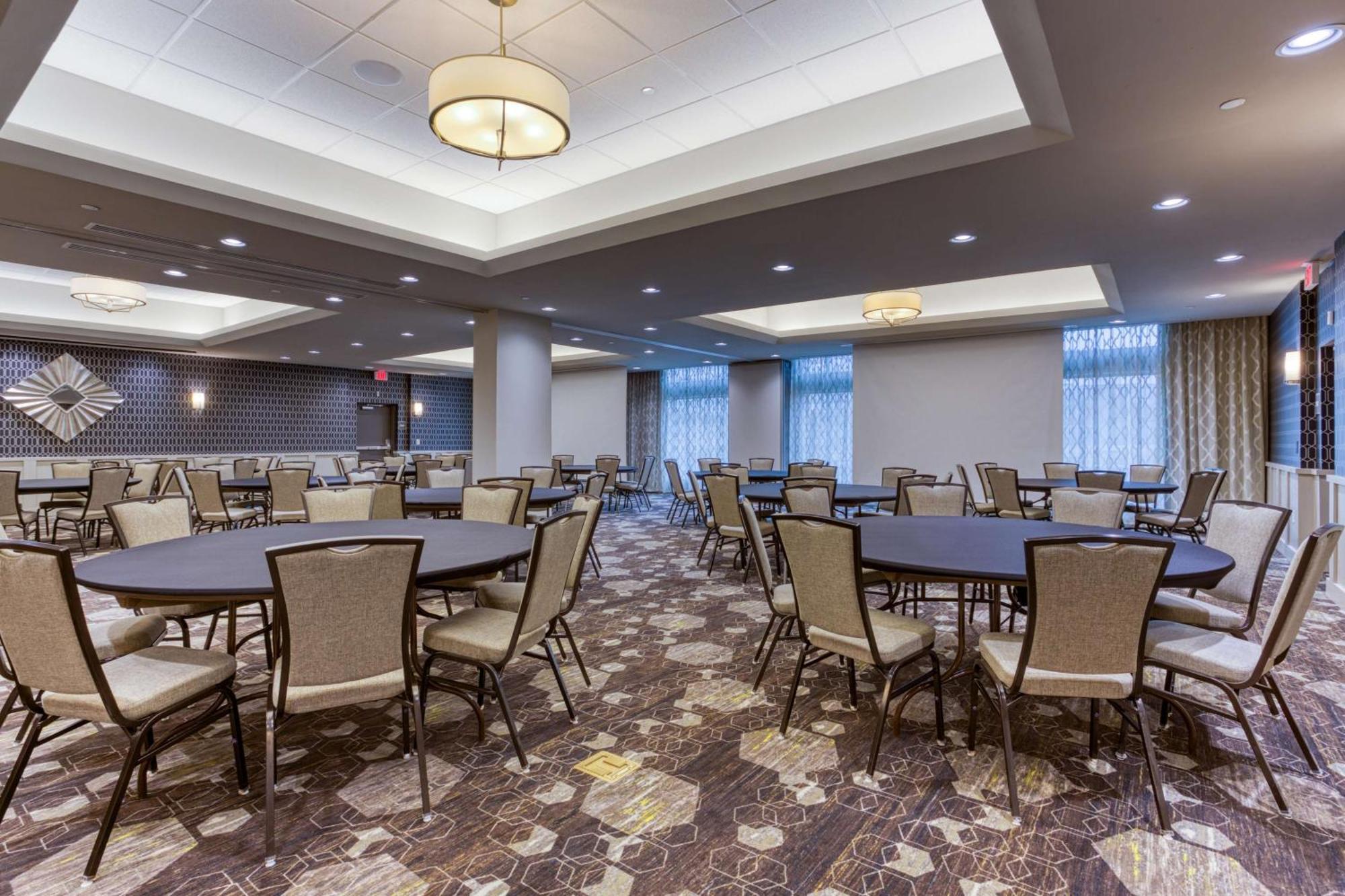 Drury Inn & Suites Columbus Polaris Ngoại thất bức ảnh