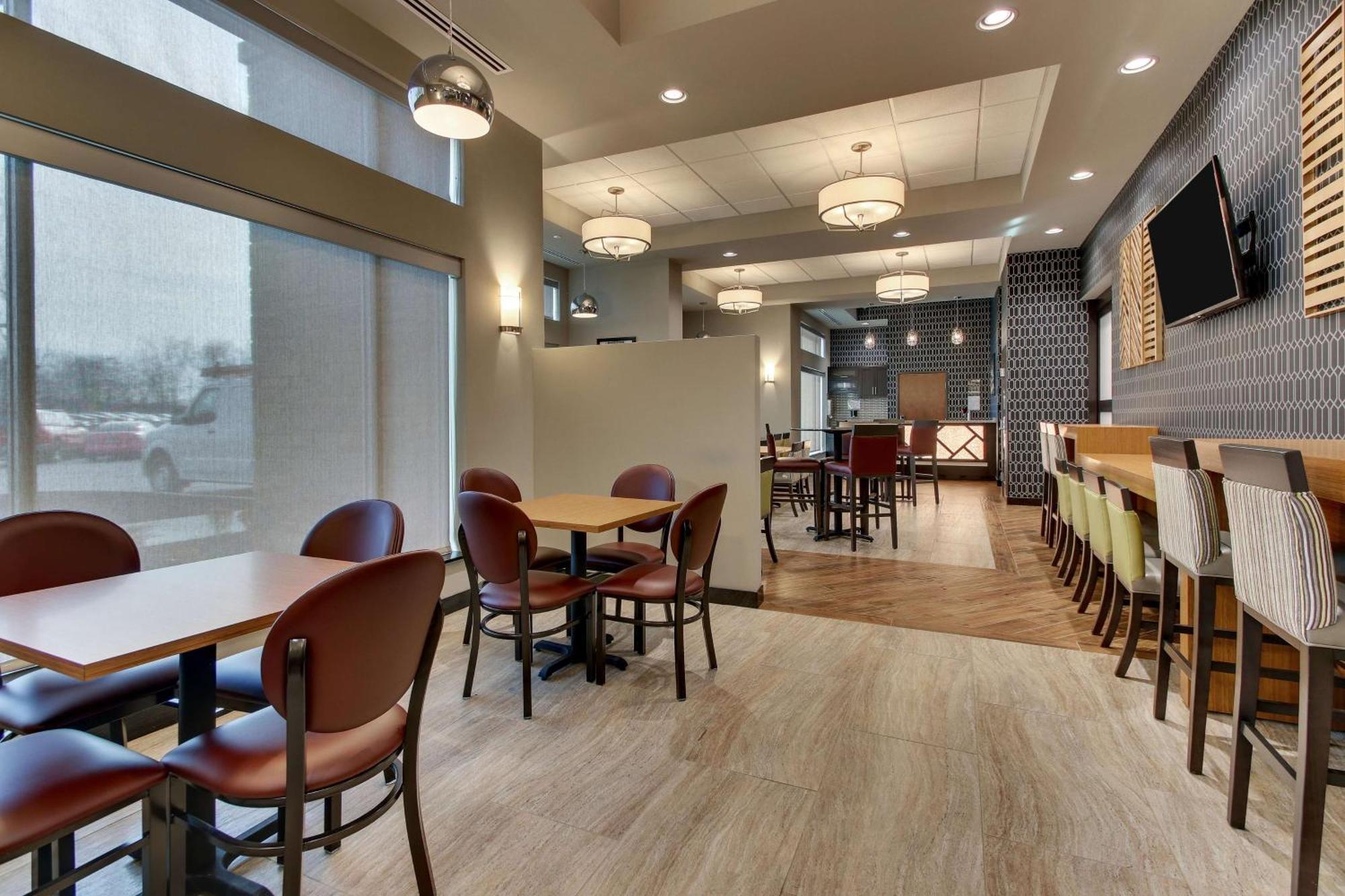 Drury Inn & Suites Columbus Polaris Ngoại thất bức ảnh